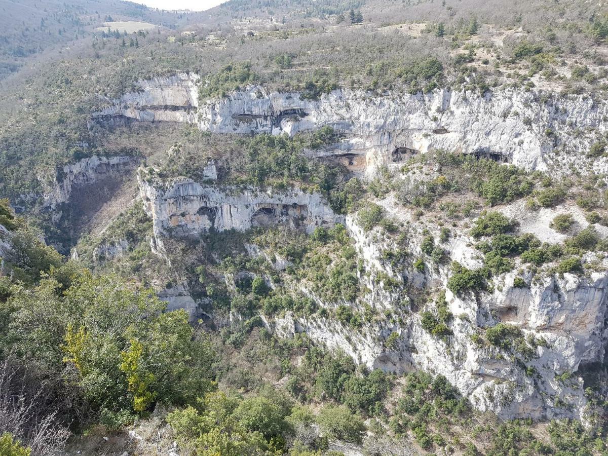 Chambre Pour Cyclistes Au Mt Ventoux Le Barroux Luaran gambar